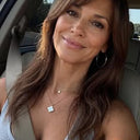 Laura V.